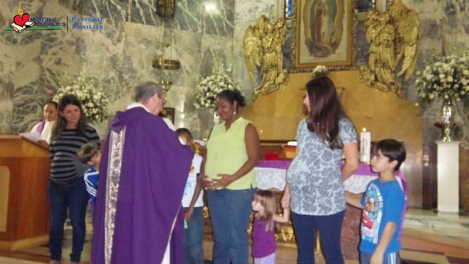 Los agustinos recoletos promueven la “adopción espiritual” para proteger la vida de los no nacidos