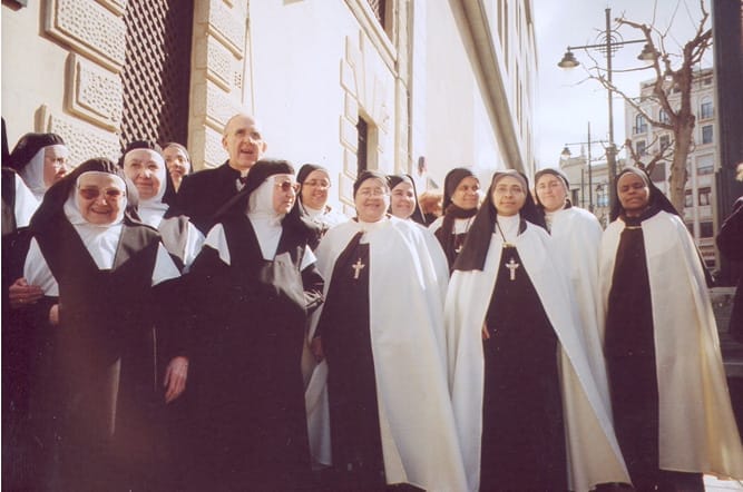 As Agostinianas Descalças deixam seu convento de Alcoy, depois de 400 anos, e a integrar a comunidade de Benigánim