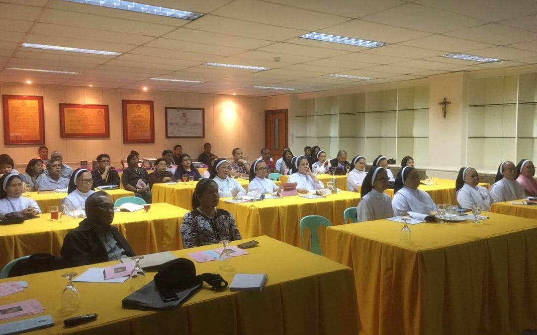Apresentação nas Filipinas do curso de pedagogia online agostiniano