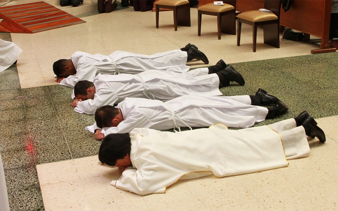 Ordenados un sacerdote y tres diáconos agustinos recoletos en Colombia