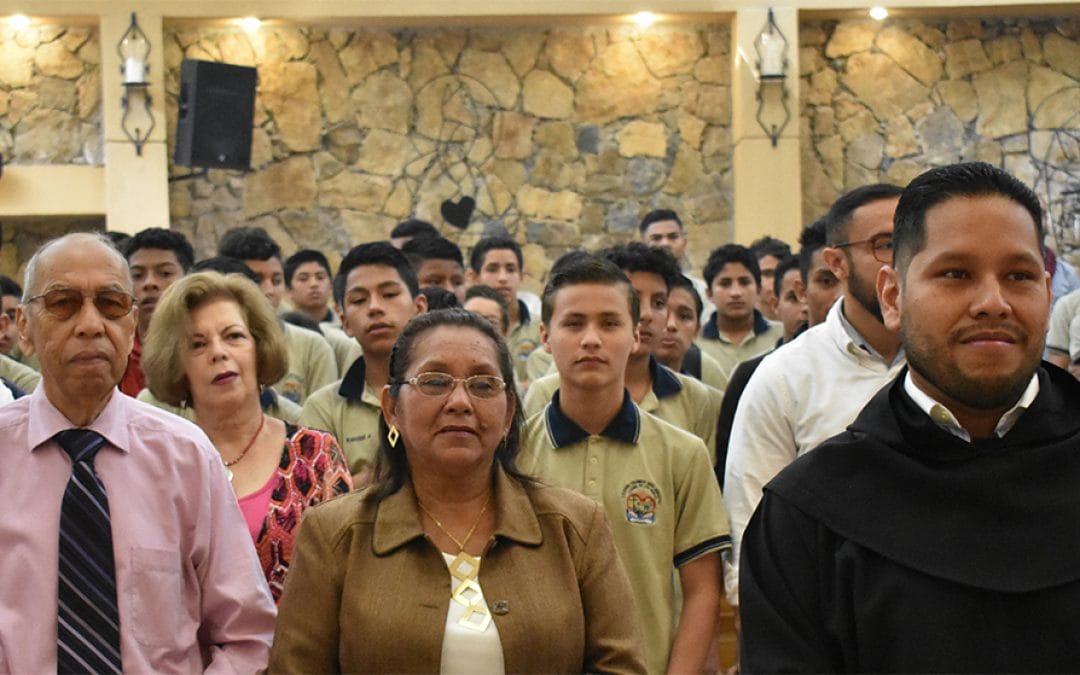 Alberto Valecillos se entrega a Cristo como agustino recoleto en Costa Rica