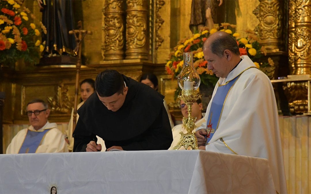 Bogotá celebra la profesión solemne de Jhon Eduard Olarte