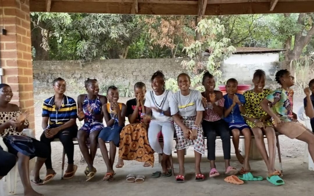 A missão do St. Mary’s Boarding School for Girls Paul em Kamalo (Serra Leoa)