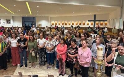 Madres Cristianas Santa Monica: “Onde há uma criança, há sempre uma mãe que a acompanha e cuida dela”.