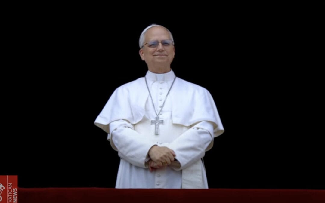 Leo XIV sings the Regina Coeli and calls to be pastors