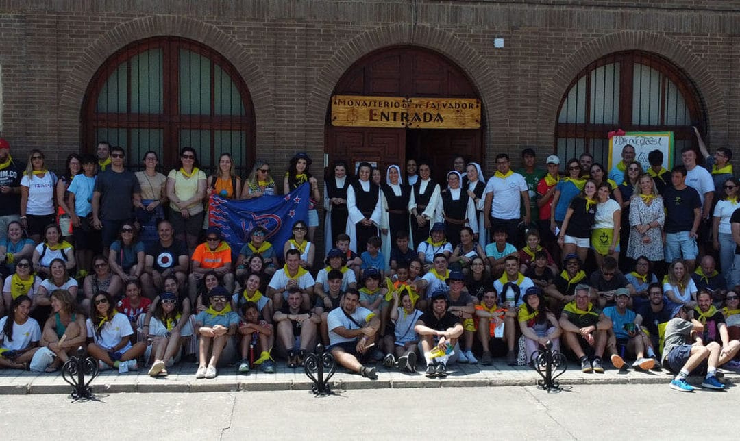 Peregrinos da Esperança: 120 peregrinos da Rede EDUCAR percorrem o Caminho de Santiago em estilo agostiniano
